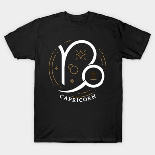 Capricorn Zodiac Sign Tarot Birthday Gift T-Shirt